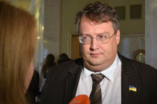 Російський олігарх не зміг втридорога продати Україні трансформатори