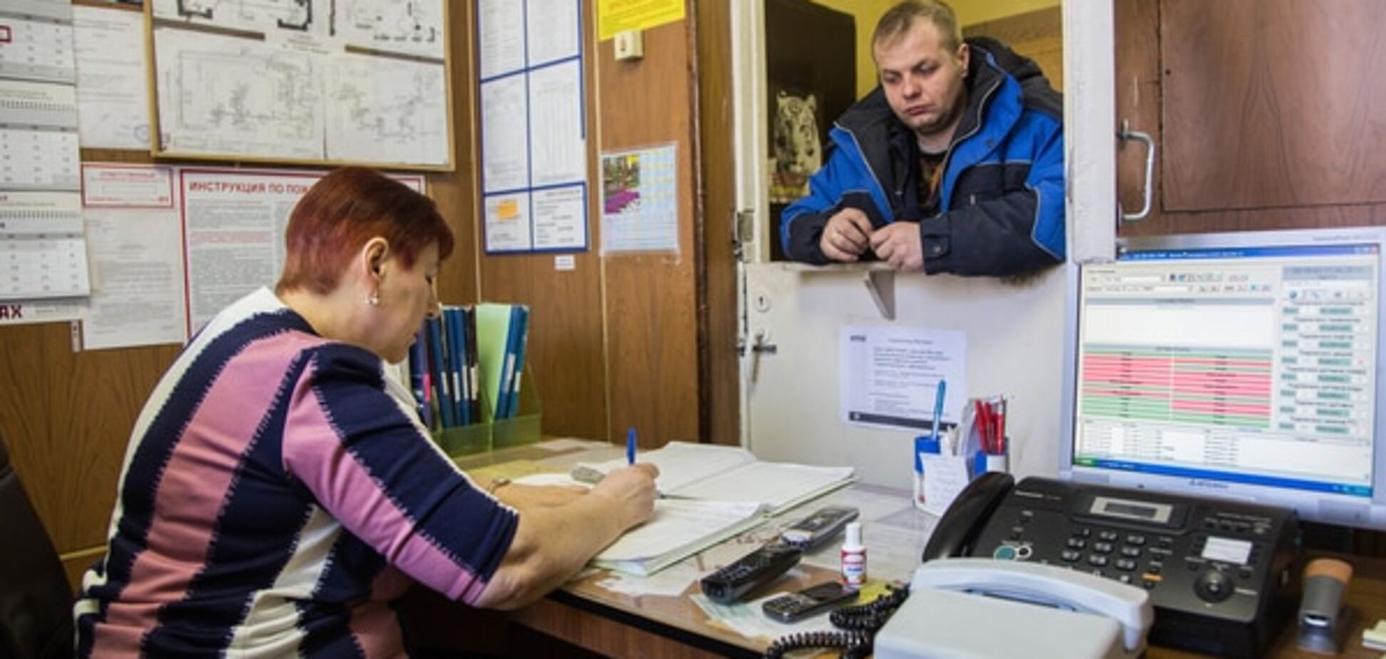 Работников киевских ЖЭКов задумали учить вежливости