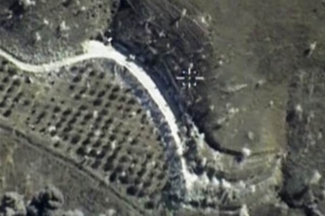 Россия заявила, что авиация уничтожила командный пункт и завод ИГИЛ в Сирии