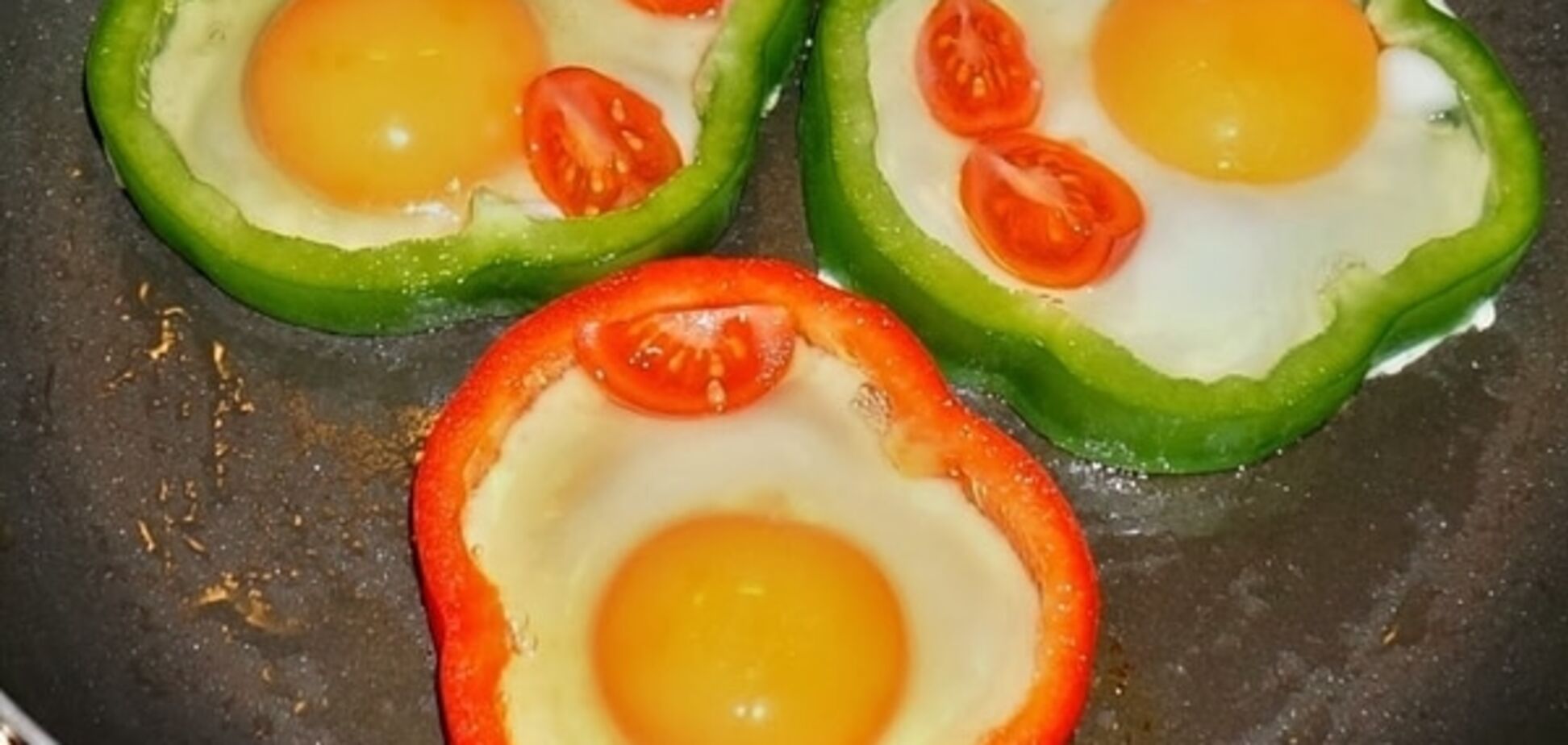 Почему яйца нужно есть с перцем: 7 сочетаний продуктов для похудения