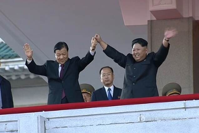 Ким Чен Ын провел самый масштабный военный парад: опубликованы фото и видео