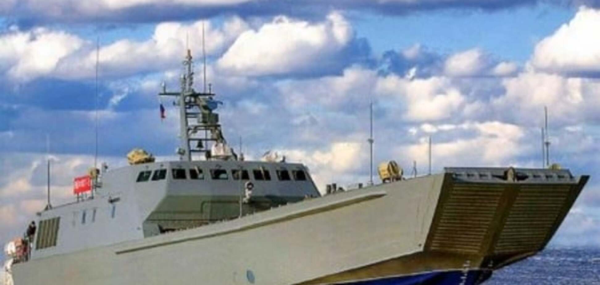Российский корабль опять 'засветился' у границ Латвии