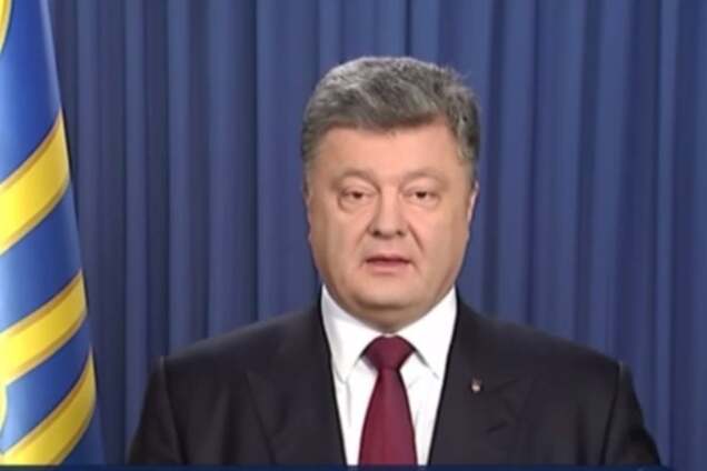 Порошенко: Украина готова молниеносно вернуть технику на позиции