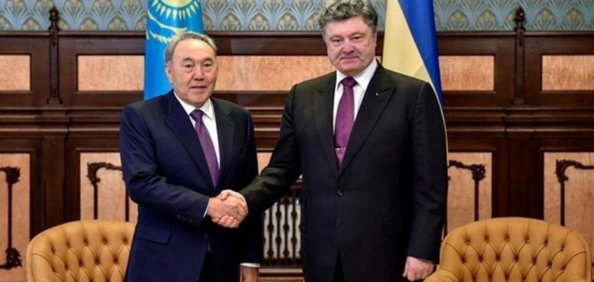 Жизнь в страхе: зачем Назарбаеву визит Порошенко