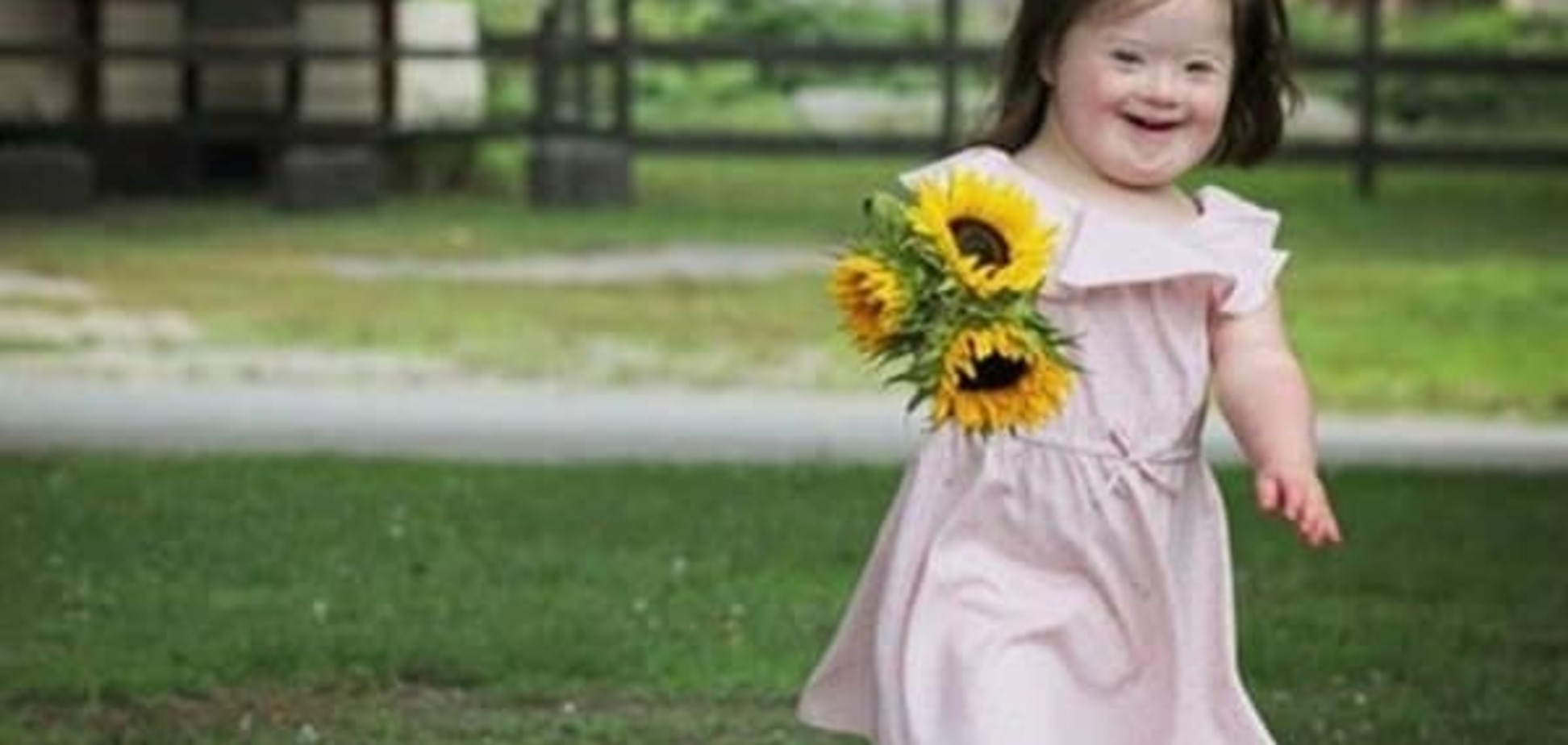 Фотограф показала, как радуются жизни дети с синдромом Дауна