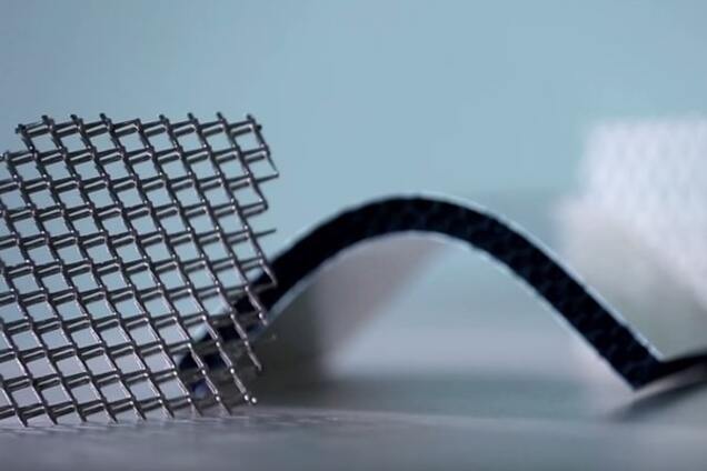 Boeing создал самый легкий в мире металл: почти как воздух