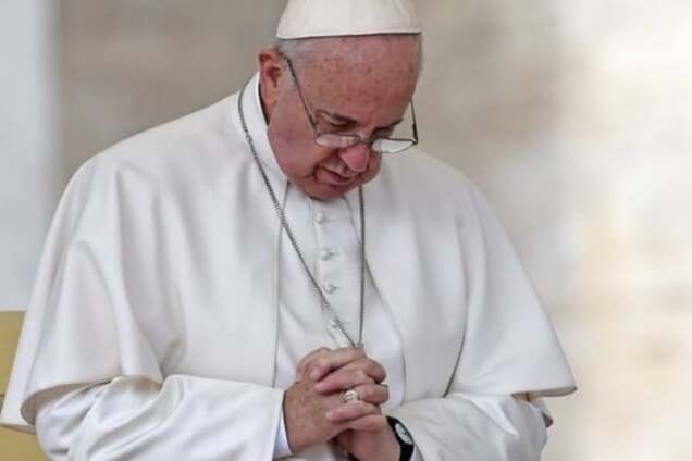 Папа Римский извинился за скандалы 'то ли в Риме, то ли в Ватикане'