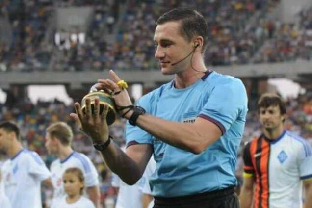 Лучший судья Украины получил серьезную травму перед матчем 'Динамо' - 'Шахтер'