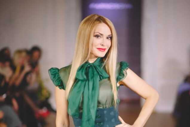 Монро-монахиня, Вольнова с черепом и роскошная Сумская покорили подиум UFW