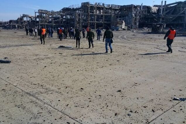 В донецком аэропорту найдены останки трех 'киборгов'