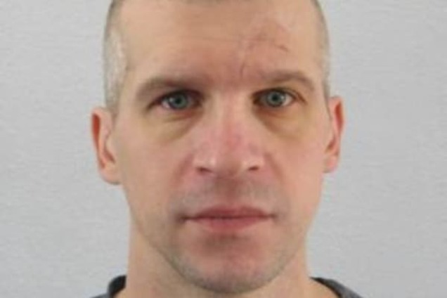 На Киевщине из исправительной колонии сбежал зэк