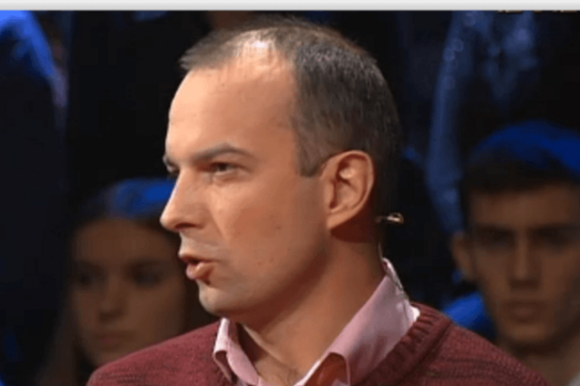 По подозрению в коррупции проходят сотни чиновников – Соболев