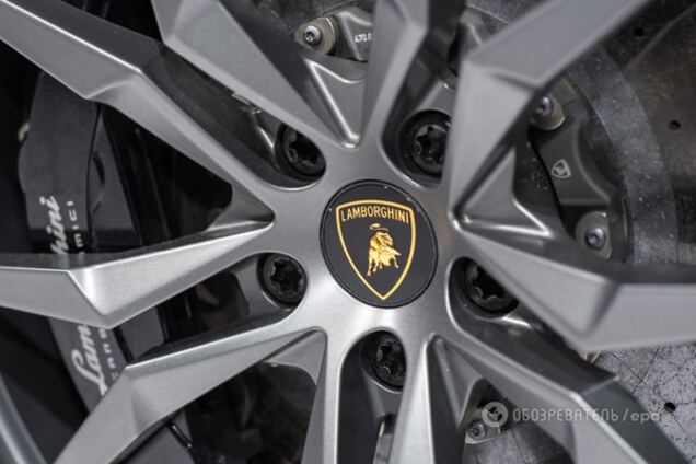 В штаб-квартиру Lamborghini нагрянули с обысками
