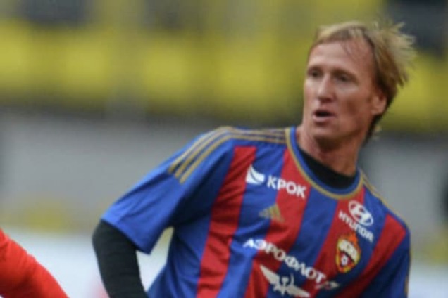 Трагедия. Известный российский футболист умер во время матча ветеранов