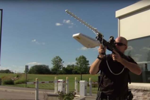 В США создали оружие, сбивающее дроны невидимым лучом