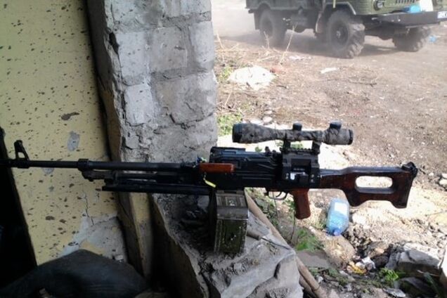 На Донбассе террористы атаковали украинских военных: ранен боец