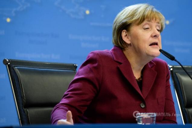 Перед визитом Яценюка Меркель вспомнила о коррупции в Украине