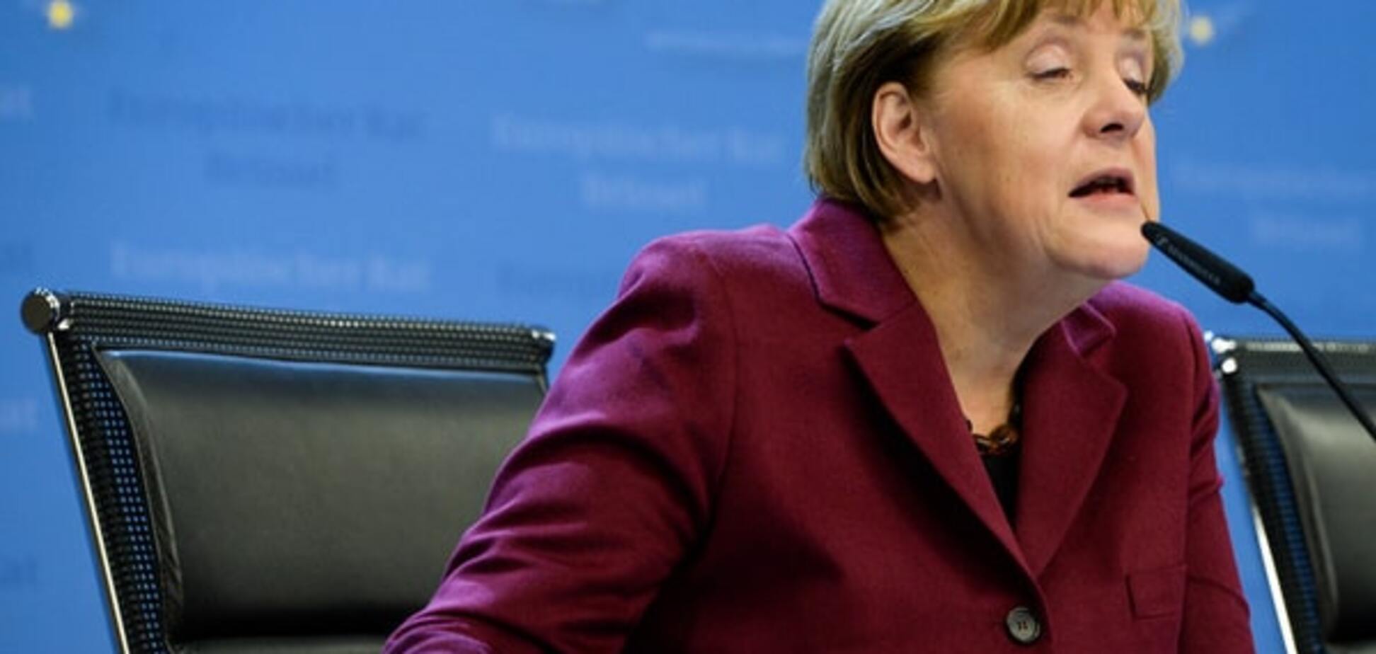 Перед визитом Яценюка Меркель вспомнила о коррупции в Украине