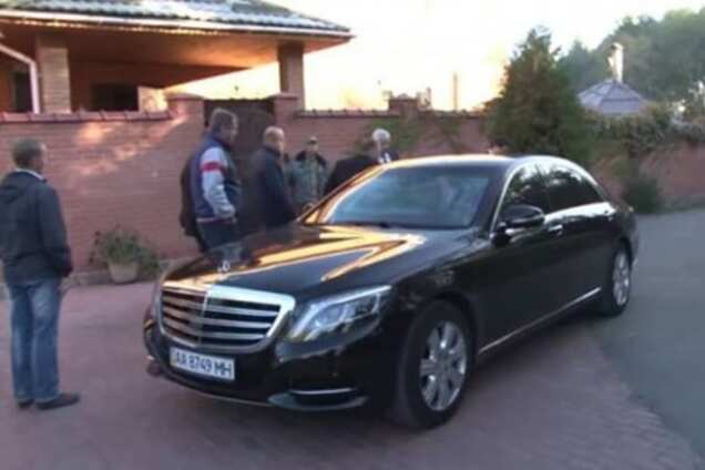 Шокин рассказал о покушении и стоимости авто со сменными номерами