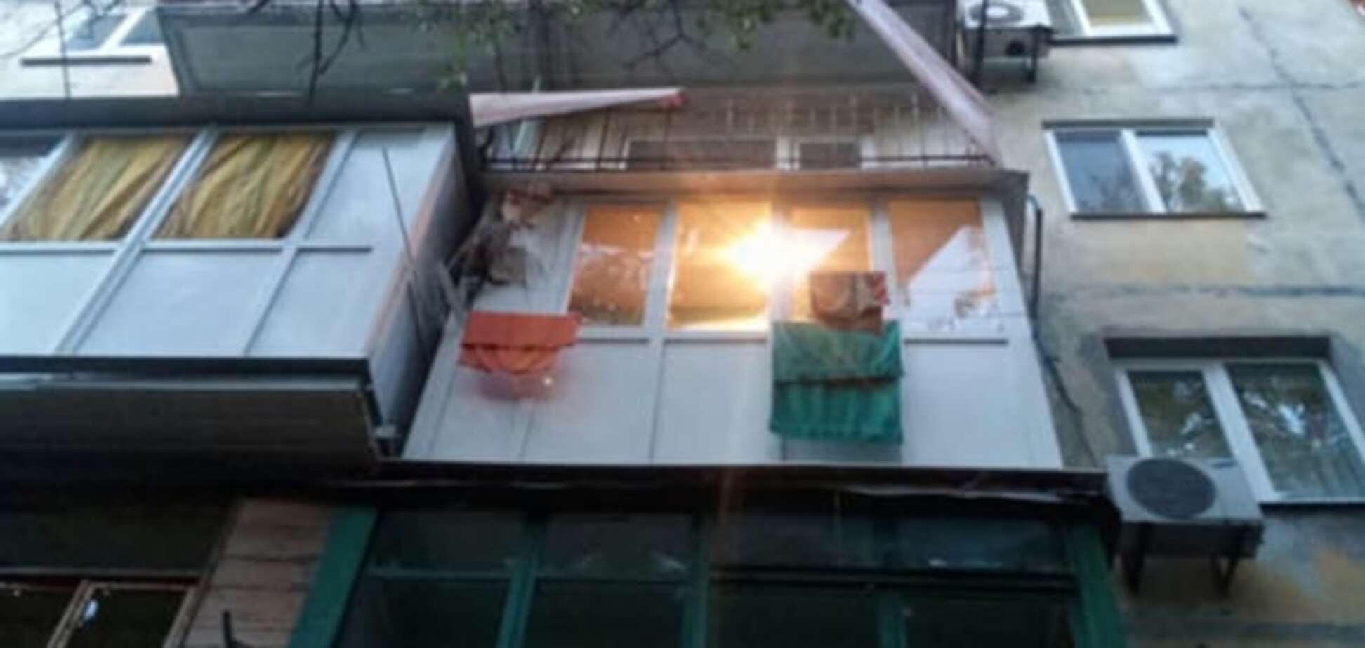 В Мариуполе из гранатомета обстреляли многоэтажку