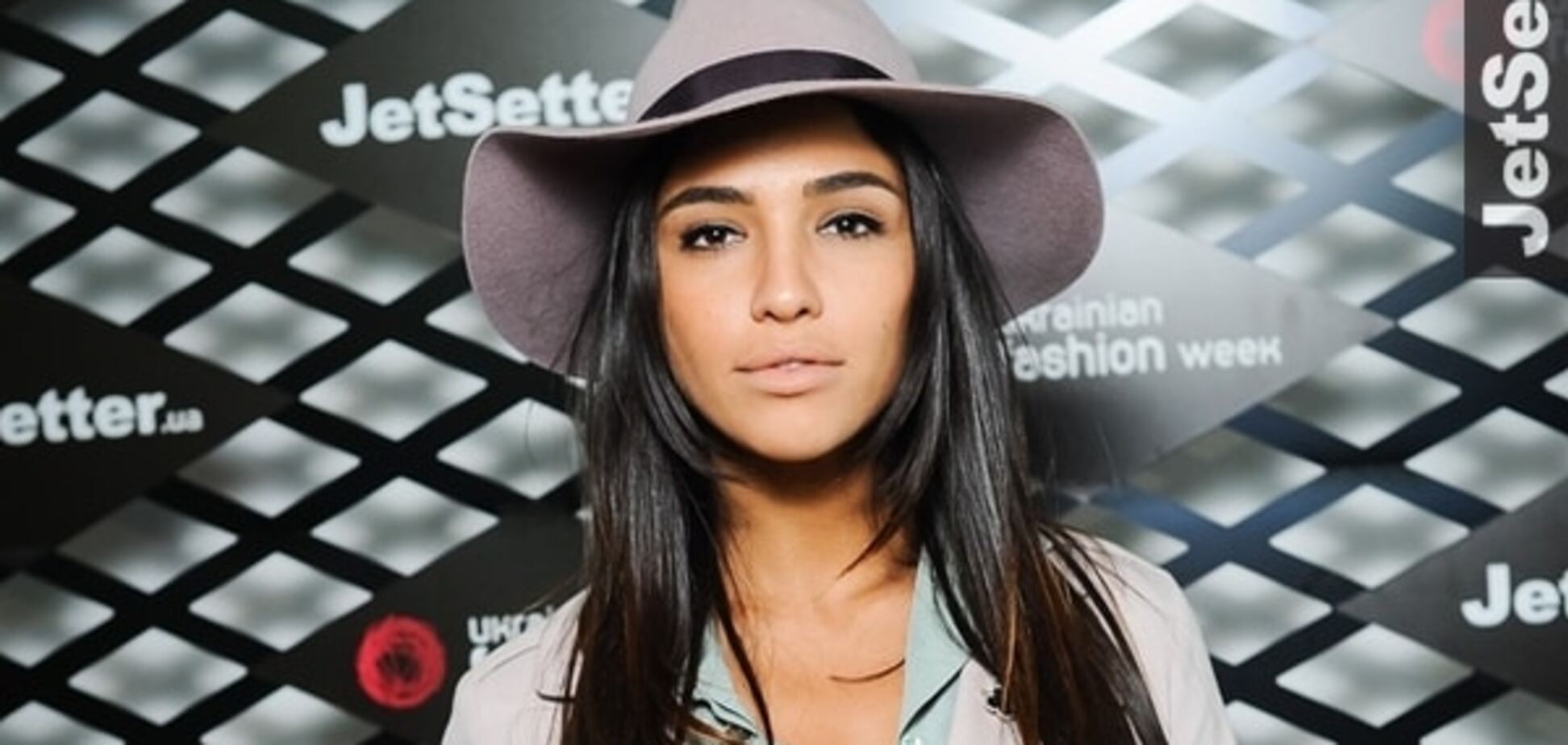 Звездные гости Украинской недели моды: Димопулос в шляпе, Осадчая в кроссовках и красотка-коп