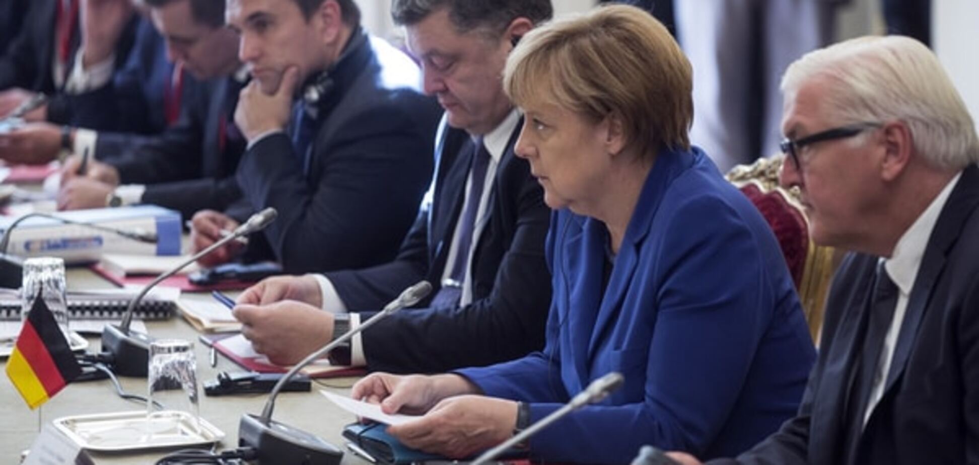 Порошенко: в Париже признали недопустимость 'выборов' на Донбассе