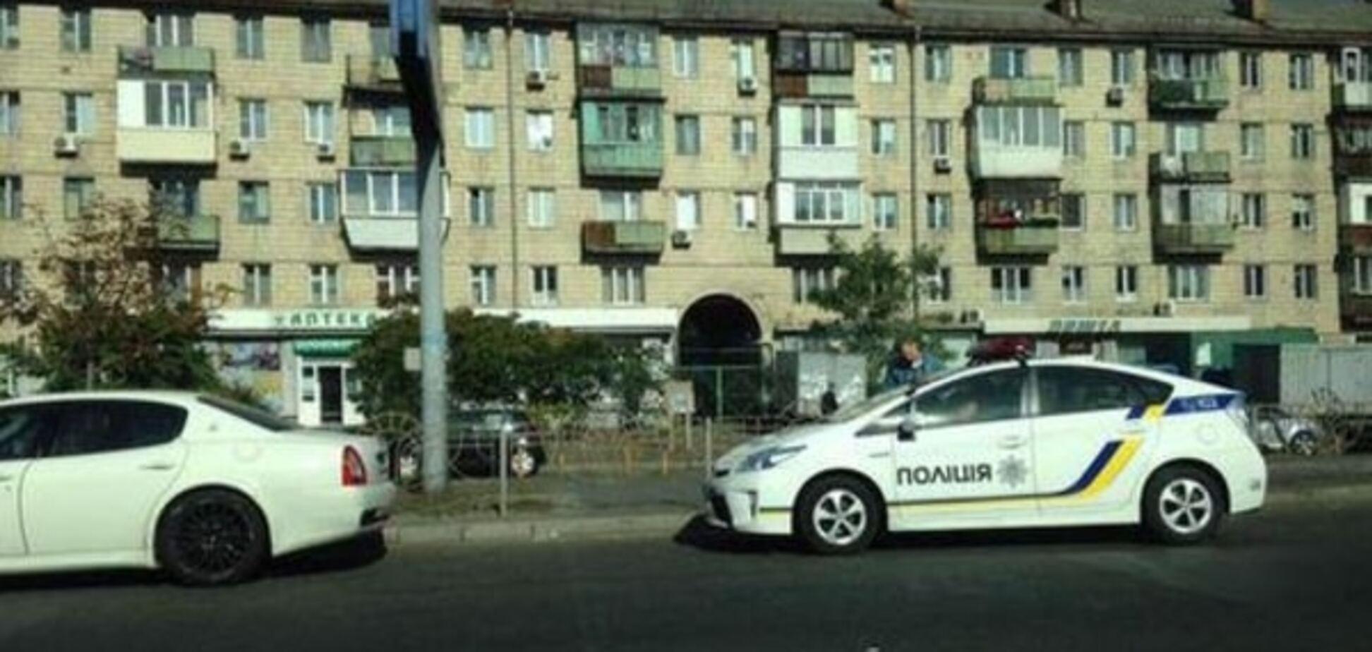 Опасная езда. Киевская полиция задержала звезду 'Динамо': фотофакт