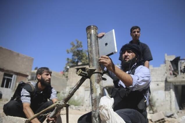 В Сирии сообщили о гибели троих российских солдат, в РФ опровергли