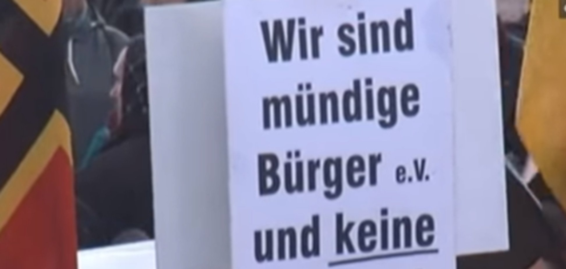 Дрезден захлиснули тисячі противників мігрантів і Меркель: відеофакт