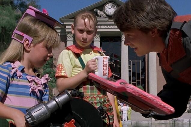 Назад в будущее: что сбылось из предсказаний сценаристов фильма