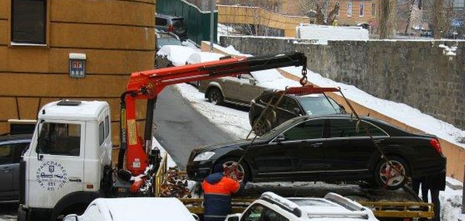 Кличко хоче стягувати штрафи за неправильну парковку в Києві