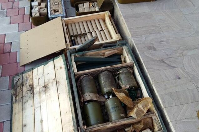 В Счастье СБУ нашла 'мины-жабы' и другое вооружение террористов