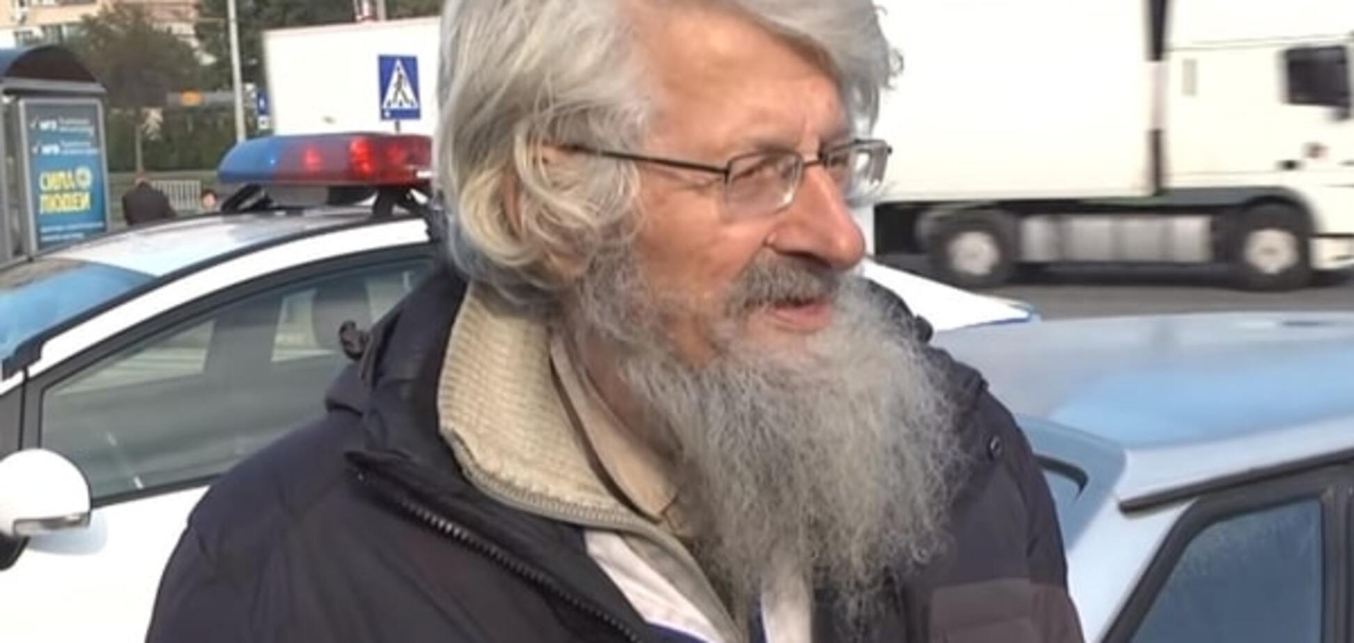 81-річний російський письменник живе у Львові на парковці