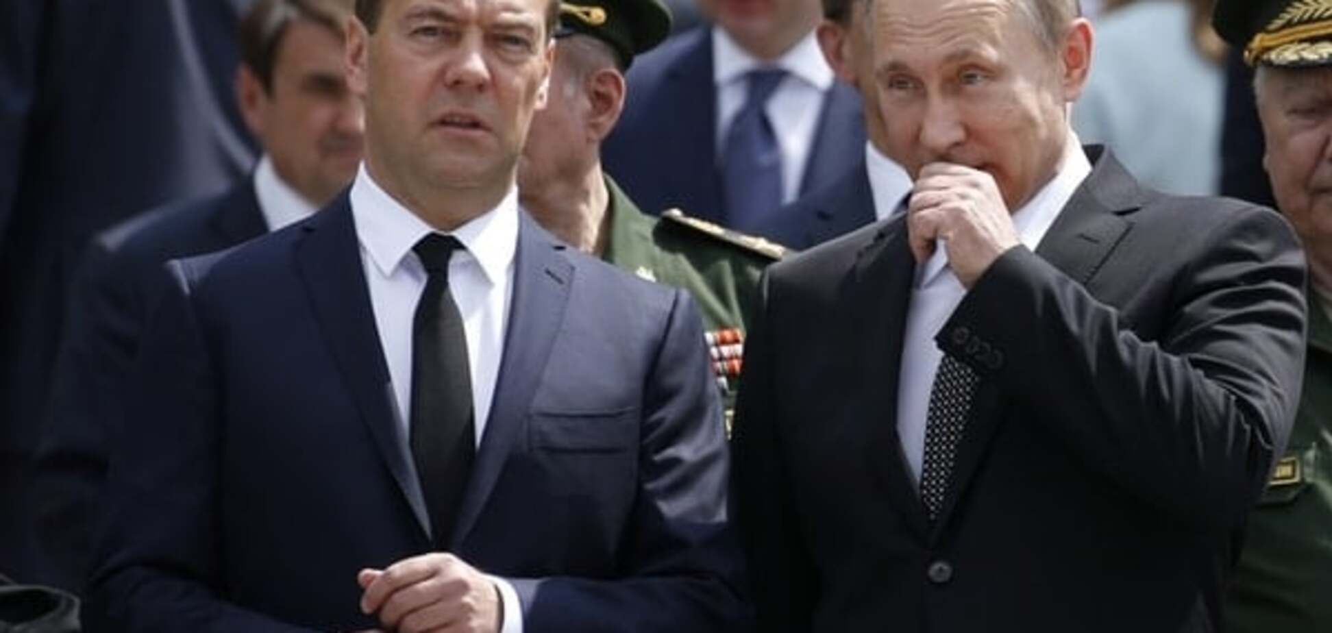 'Ваше место возле параши': Белковский назвал причину отказа Обамы от встречи с Медведевым