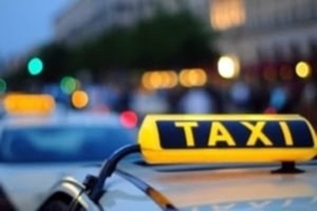 У Києві через дощ таксисти підняли ціни