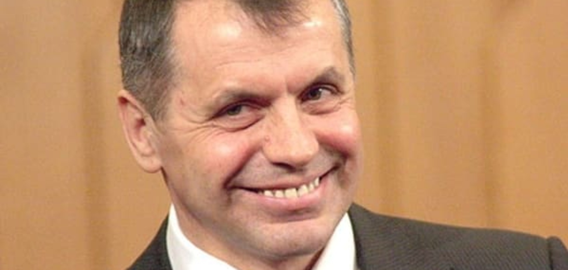 За миску щей: крымский чиновник вызвался работать без зарплаты