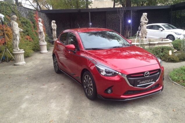 Дорогая кроха: в Украине начались продажи Mazda2