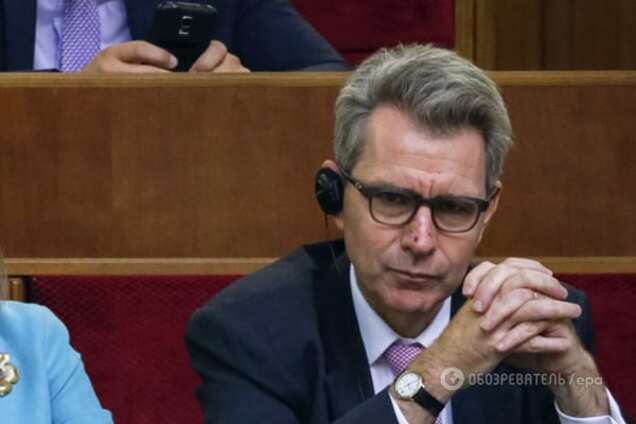 США помогут Украине наладить теле- и радиовещание на Донбассе