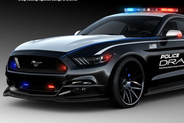 Ford тюнинговал сразу восемь Mustang: опубликованы фото