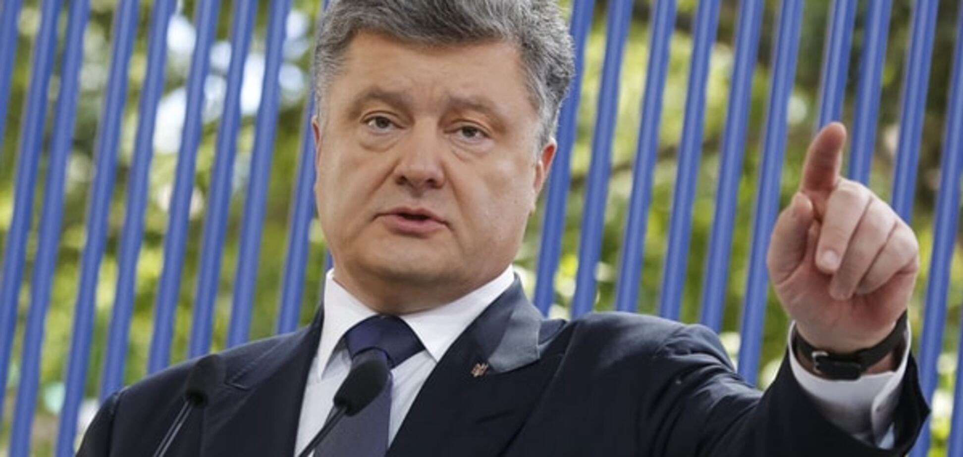 Порошенко подписал закон, которым окончательно вернет Донбасс в Украину — эксперт
