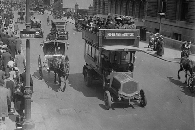 Каким был Нью-Йорк 100 лет назад: потрясающие ретрофото 'Большого яблока'