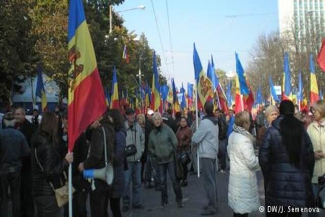 Еврокомиссар: ЕС хочет как можно скорее продолжить поддержку Молдавии