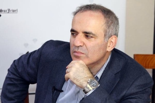 Каспаров: таких диктаторов, как Путин, могут свергнуть за один день