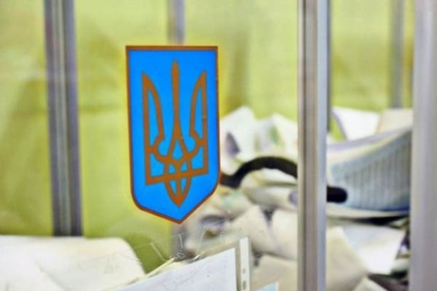 В Запорожье экстренно перепечатали 613 тысяч бюллетеней