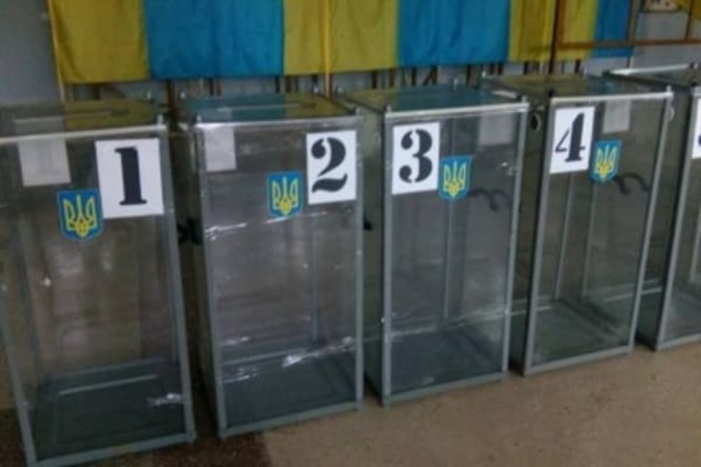 Выборы в Мариуполе: избирательные участки открылись, но бюллетеней нет