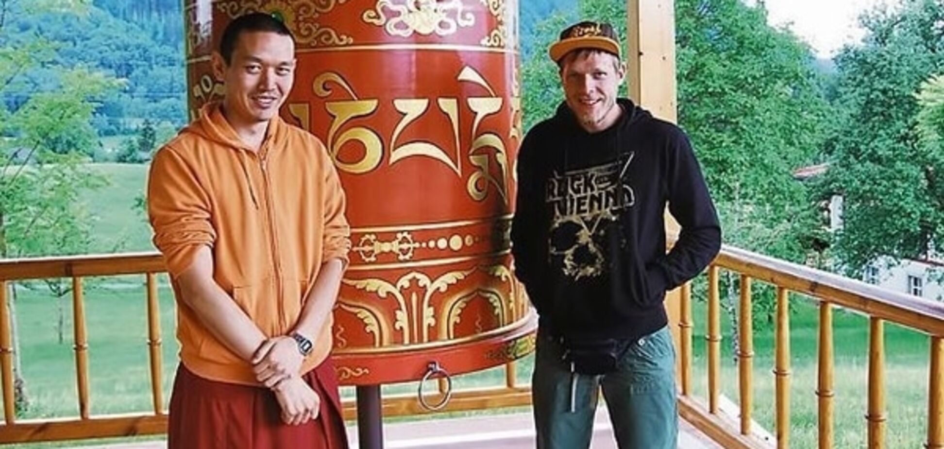 Как украинцы отдыхают за рубежом, не тратя ни копейки: все о каучсерфинге