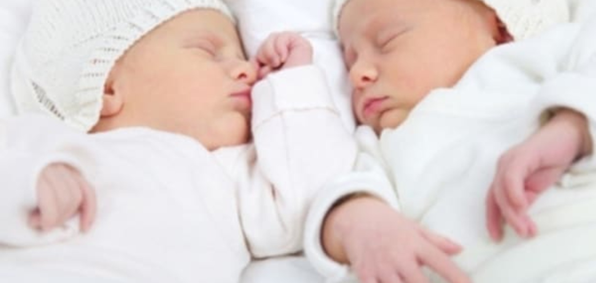 Уникальный случай: в США близнецы родились с разницей в 18 дней 