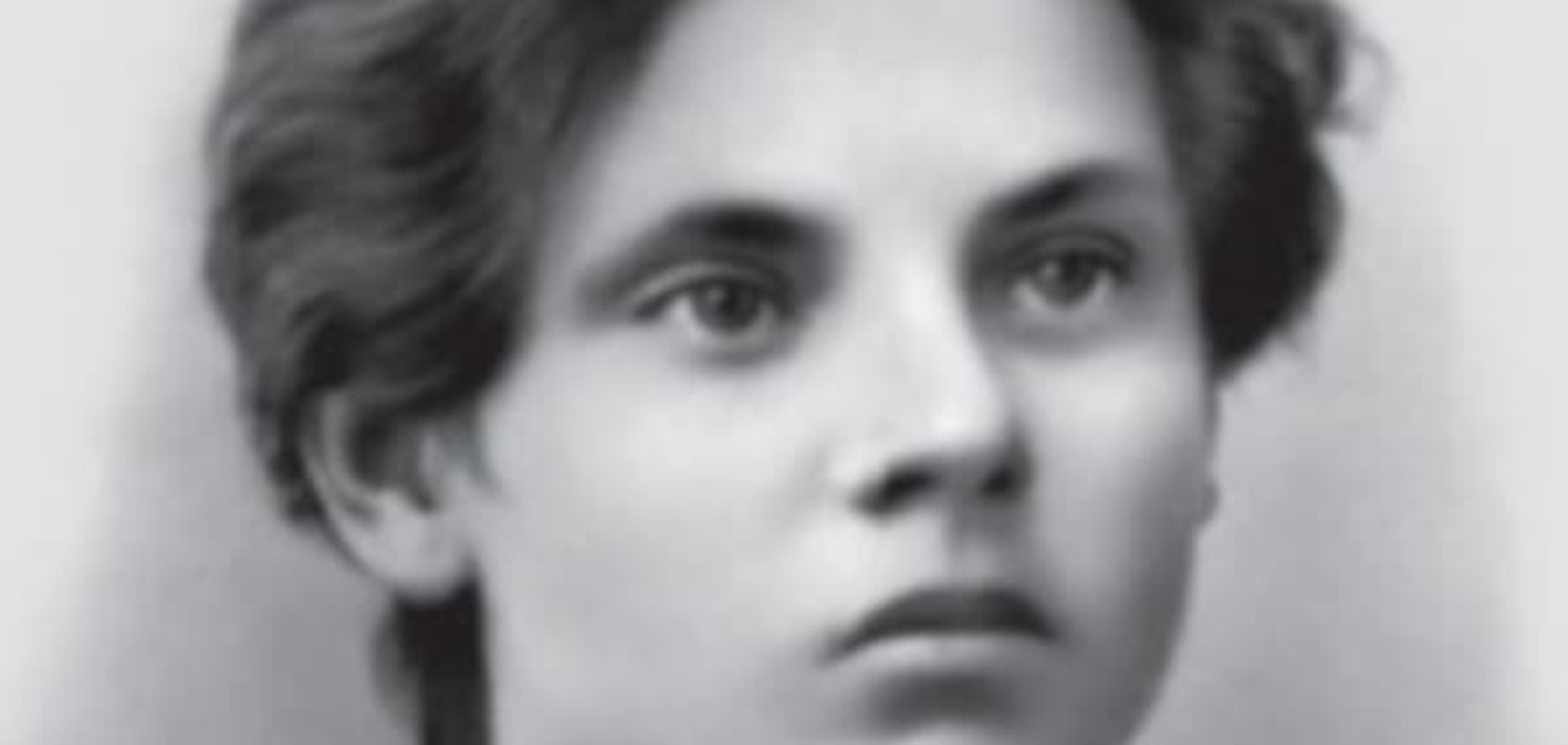 Их дети ломали историю: кем были матери Сталина, Гитлера и Кеннеди