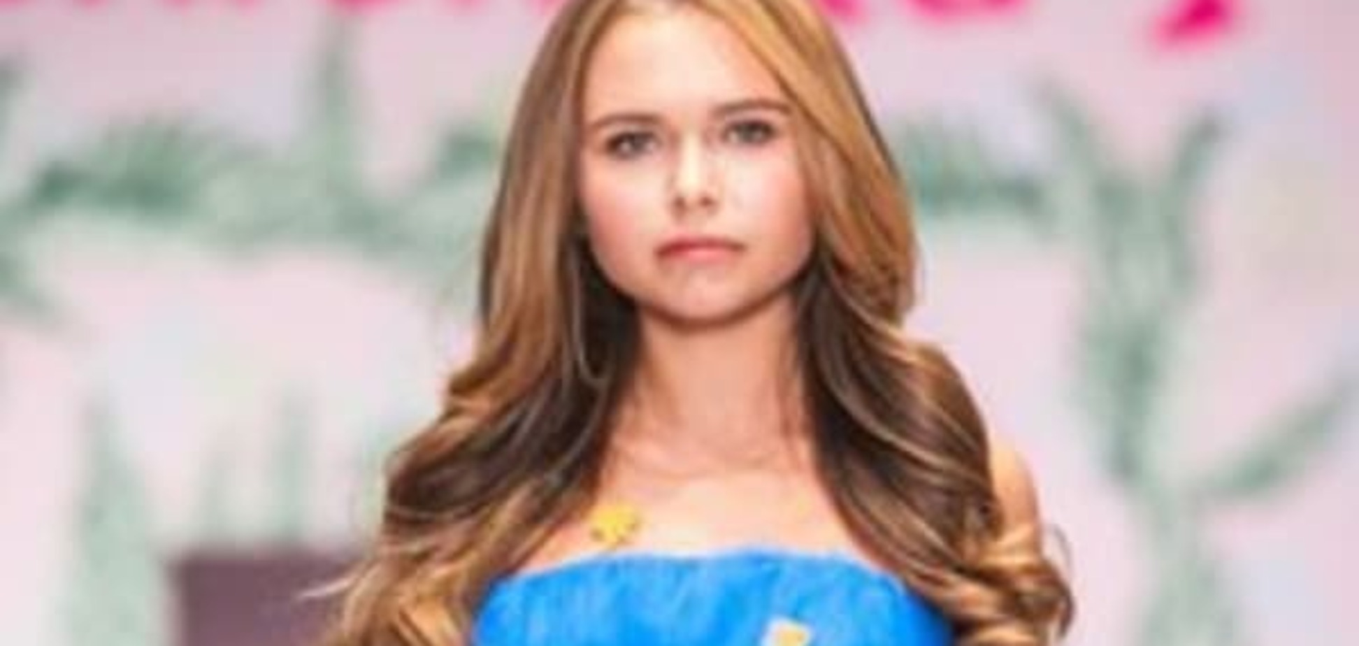 15-летняя красавица-дочь Маликова вышла на подиум в смелом платье