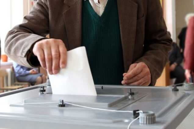 СМИ узнали, кто вел предвыборную кампанию партий на местных выборах